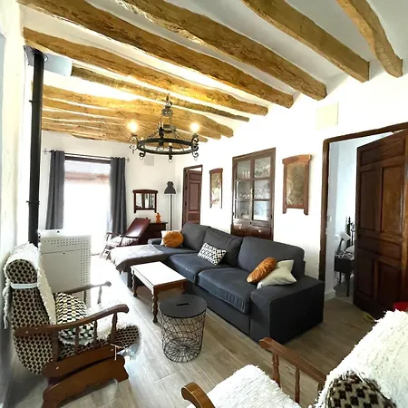 Casa Las Cuadras 2-3